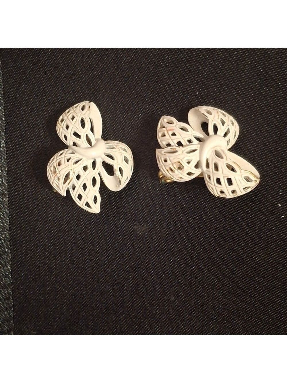 Monet Vintage White Enamel 3-D Bow Clip-On Earrings